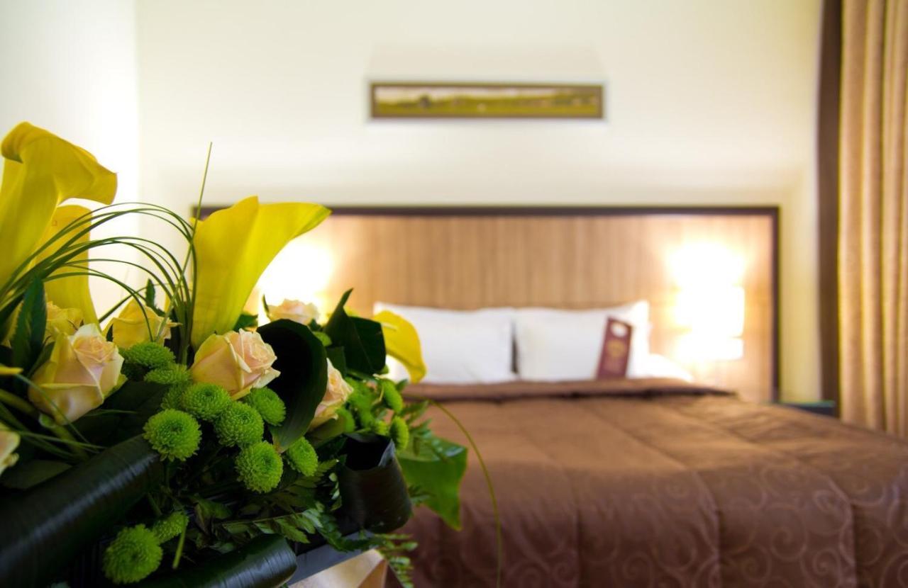 Park-Hotel Kidev Chubynske Δωμάτιο φωτογραφία