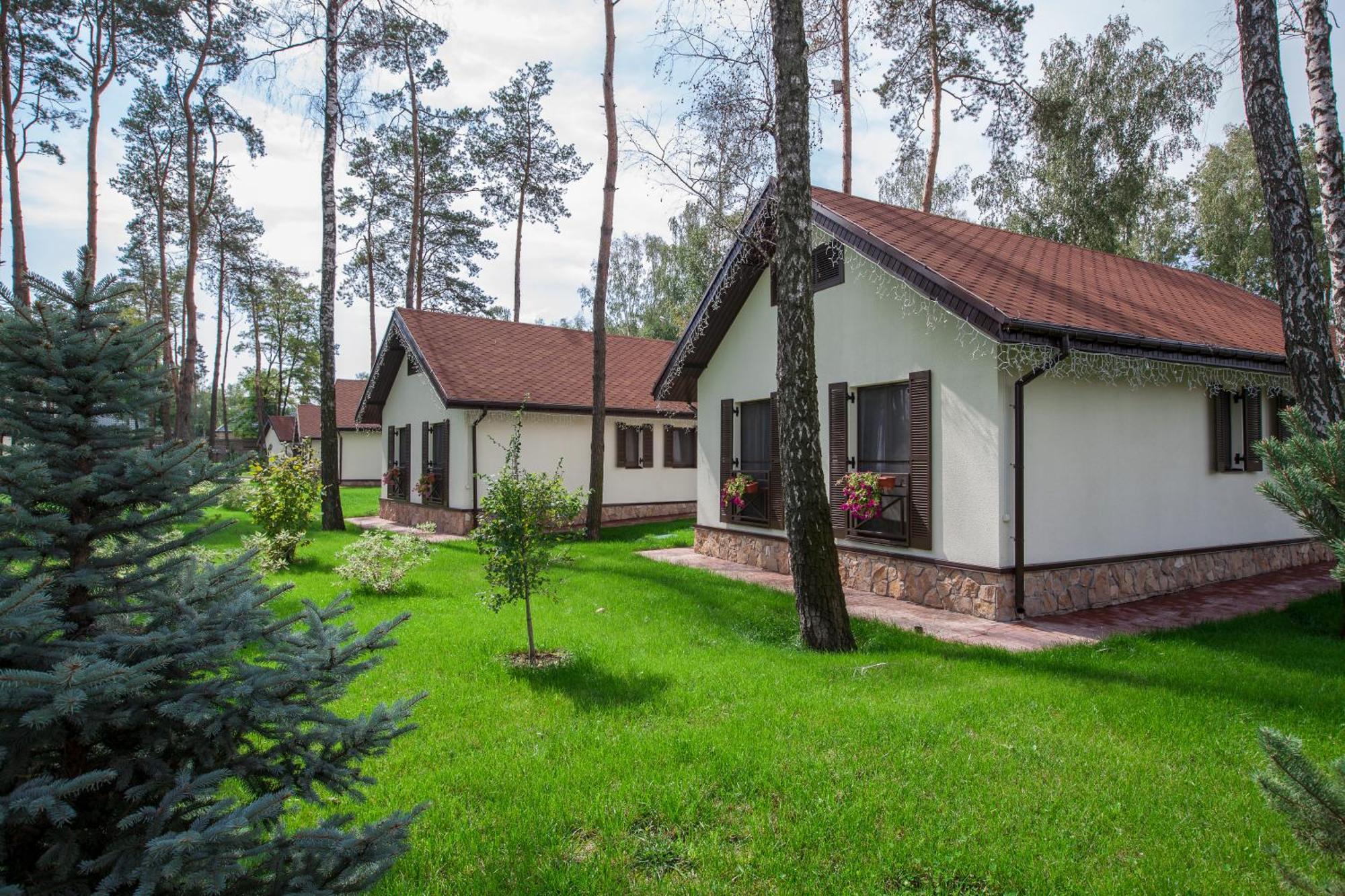Park-Hotel Kidev Chubynske Εξωτερικό φωτογραφία