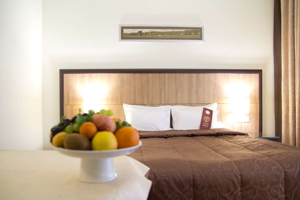 Park-Hotel Kidev Chubynske Δωμάτιο φωτογραφία
